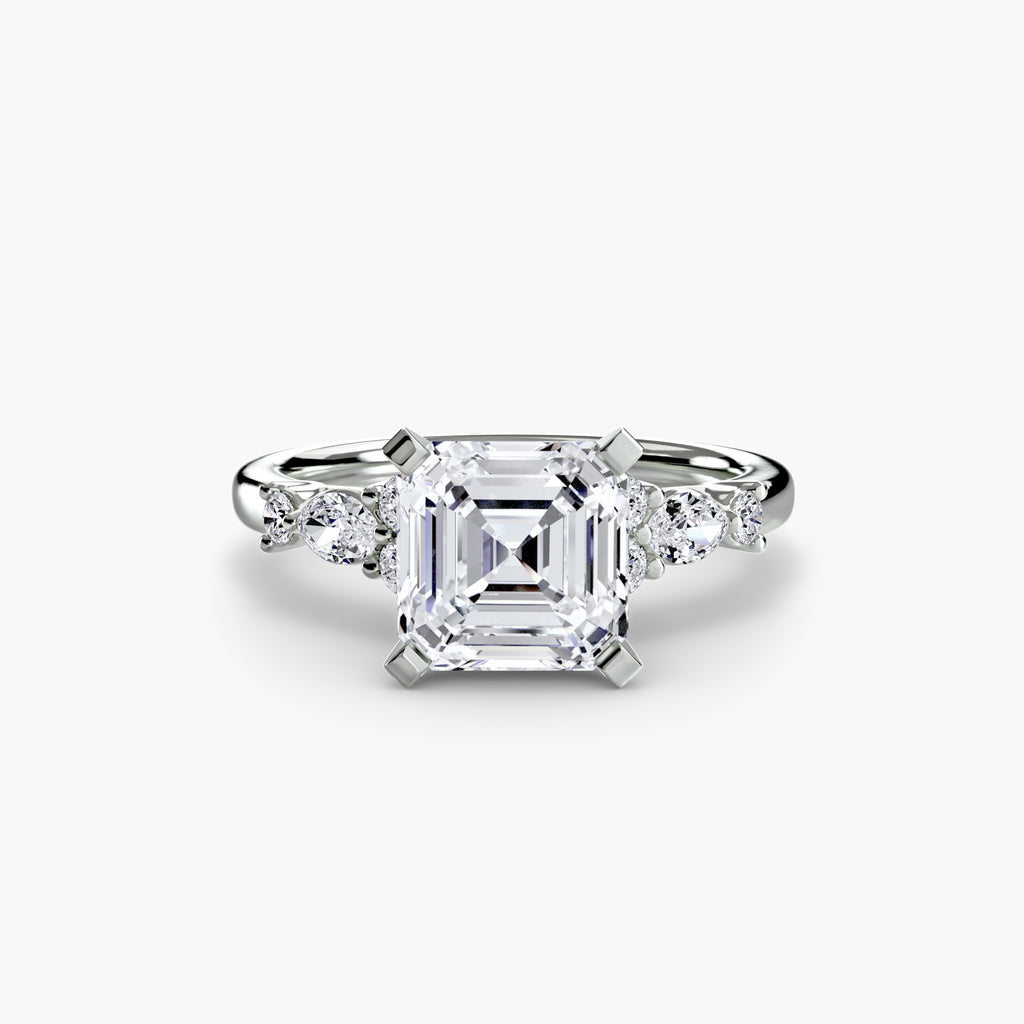 Anello Solitario con Accenti Floreali