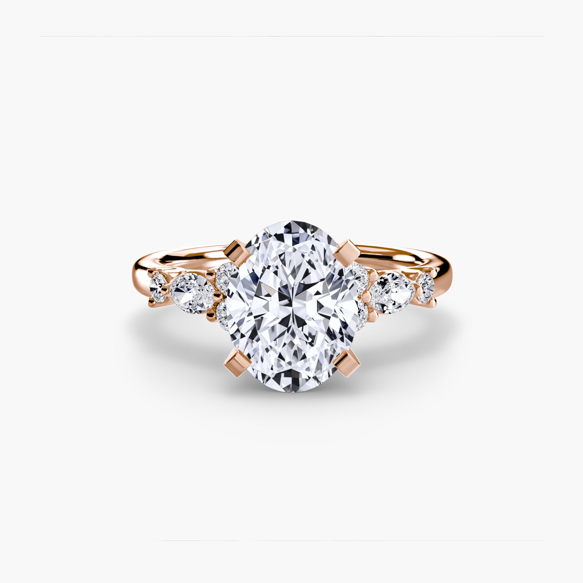 Anello Solitario con Accenti Floreali