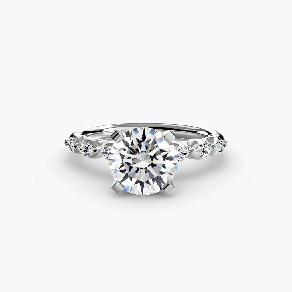 Anello Solitario con Accenti Floreali